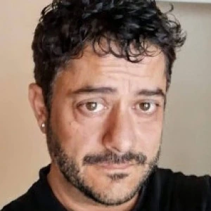 John A - Καθηγητής Αγγλικών στο instateacher.gr