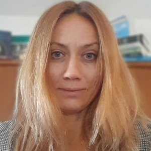 Dernovska Alla - Καθηγήτρια Αγγλικών στο instateacher.gr