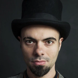 Τζιουβάρας Γιώργος - Δάσκαλος Ορθοφωνίας στο instateacher.gr