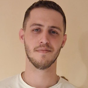 Κοχείλης Γιώργος - Καθηγητής Δημοτικού στο instateacher.gr