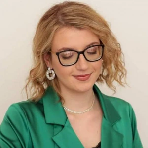 Γιαγτζή Αικατερίνη - Καθηγήτρια Αρχαίων Ελληνικών στο instateacher.gr