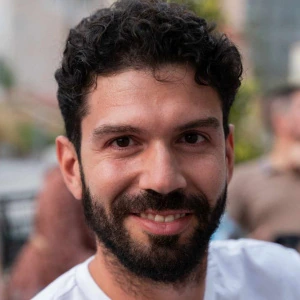 Κακιόπουλος Αποστόλης - Καθηγητής Φυσικής στο instateacher.gr