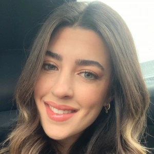 Γιονούζη Ευφροσύνη - Καθηγήτρια Έκθεσης στο instateacher.gr