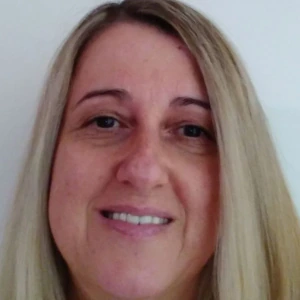 Διπλάρη Εύη - Καθηγήτρια Αγγλικών στο instateacher.gr