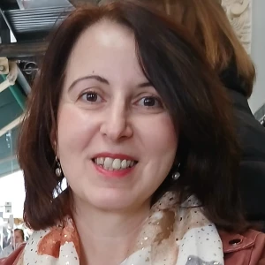 Τελίδου Σοφία - Καθηγήτρια Αγγλικών στο instateacher.gr