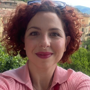 Καζάκου Zωή - Καθηγήτρια IB Diploma στο instateacher.gr