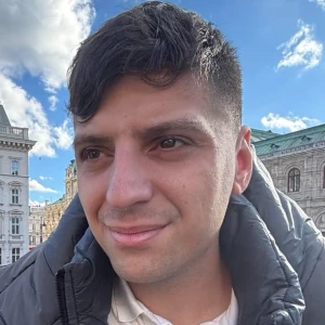 Βούζας Λάζαρος - Καθηγητής Μαθηματικών στο instateacher.gr