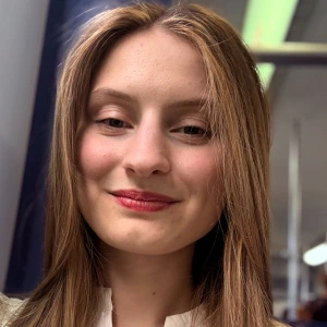 Μάρκου Άλντα - Καθηγήτρια Νέων Ελληνικών στο instateacher.gr