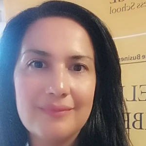 Γρίβα Πέννυ - Καθηγήτρια Γλωσσολογίας στο instateacher.gr