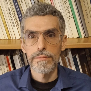 Πέτρου Παναγιώτης  - Καθηγητής Λατινικών στο instateacher.gr