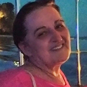 Γεροβασιλείου Άντυ - Καθηγήτρια IB Diploma στο instateacher.gr