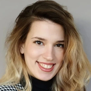 Βλάσση Μυρτώ - Καθηγήτρια Έκθεσης στο instateacher.gr