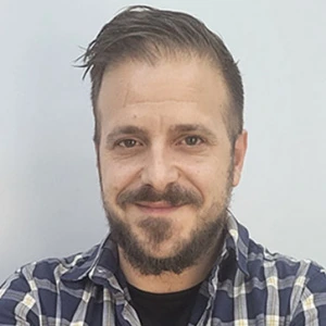 Τεστέμπασης Αλέξανδρος - Καθηγητής Νορβηγικών στο instateacher.gr