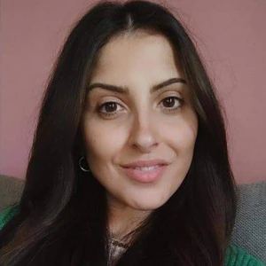 Βασιλικοπούλου Νάνσυ - Καθηγήτρια Έκθεσης στο instateacher.gr