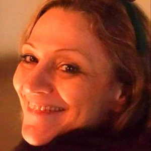 Περιστεράκη Βασιλική - Καθηγήτρια Γαλλικών στο instateacher.gr