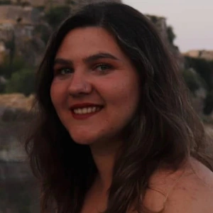 Σιγιάννη Κωνσταντίνα - Δασκάλα Αντίστιξης στο instateacher.gr