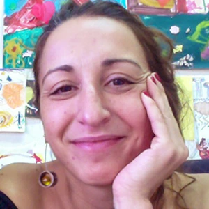 Καραγεώργη Έλενα - Καθηγήτρια Αγγλικών στο instateacher.gr