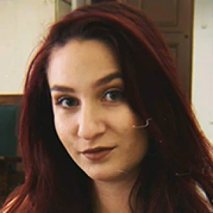 Δάρα Ναταλία - Καθηγήτρια Αγγλικών στο instateacher.gr