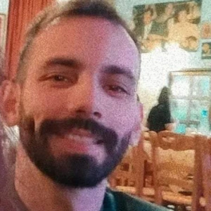 Γκέκας Γιάννης - Καθηγητής Φυσικής στο instateacher.gr