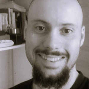 Σπέντζας Κώστας - Καθηγητής Φυσικής στο instateacher.gr