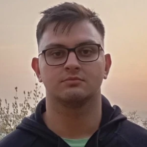 Μανωλόπουλος Κωνσταντίνος - Καθηγητής Φυσικής στο instateacher.gr