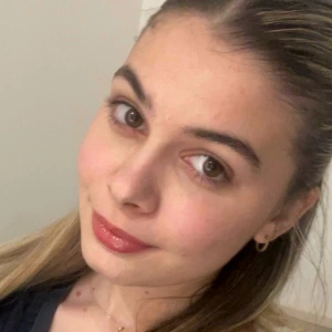 Λαμπρινάκου Εβελίνα - Καθηγήτρια ΑΟΘ (Οικονομικής Θεωρίας) στο instateacher.gr