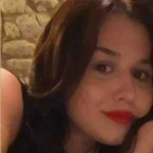 Δίπλα Ειρήνη  - Καθηγήτρια Νέων Ελληνικών στο instateacher.gr