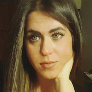 Λαγού Γιώτα - Καθηγήτρια Αγγλικών στο instateacher.gr