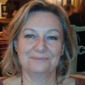 Τσομώκου Ανδριανή - Καθηγήτρια Μαθηματικών στο instateacher.gr