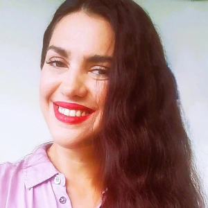 Τσαϊλάκη Φανή - Καθηγήτρια Αγγλικών στο instateacher.gr