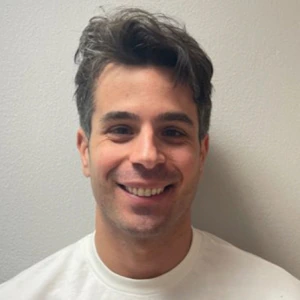 Τσουβαλάκης Βασίλης - Καθηγητής Data Science στο instateacher.gr