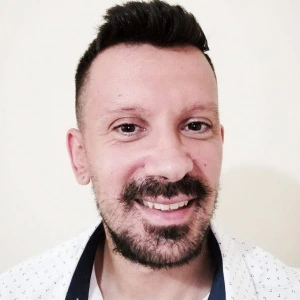 Παλαιογιάννης Αργύρης Α. - Καθηγητής Αρχαίων Ελληνικών από Μετάφραση στο instateacher.gr