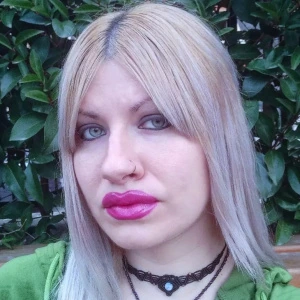 Καλλιβωκά Ιρένα - Καθηγήτρια Κοινωνιολογίας στο instateacher.gr