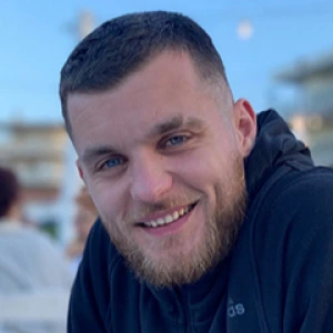 Ζαχαρόπουλος Αντώνης - Καθηγητής Αρχαίων Ελληνικών από Μετάφραση στο instateacher.gr