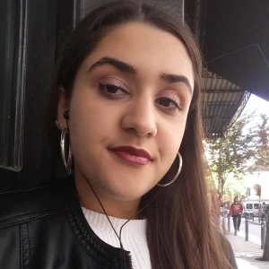 Ιωαννίδου Αντιγόνη - Καθηγήτρια Αρχαίων Ελληνικών στο instateacher.gr