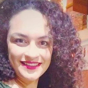 Μαλογιάννη Κατερίνα - Καθηγήτρια Βασικών Γνώσεων Η/Υ στο instateacher.gr