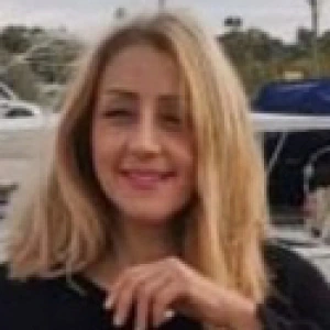 Νόβα Ηλιάνα - Καθηγήτρια Βουλγαρικών στο instateacher.gr