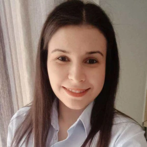 Ανδρίτσου Χαρά - Καθηγήτρια Νέων Ελληνικών στο instateacher.gr