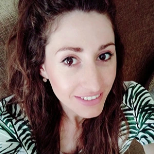 Κοντάρη Παναγιώτα - Καθηγήτρια Έκθεσης στο instateacher.gr