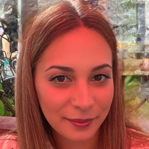 Παπακωνσταντίνου Ιωάννα - Καθηγήτρια Νέων Ελληνικών στο instateacher.gr