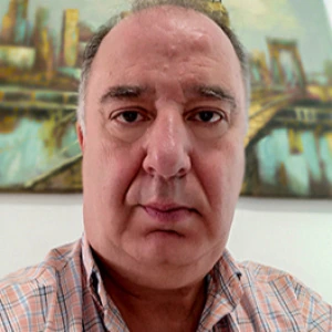 Καρατζίνας Τρύφωνας - Καθηγητής Μαθηματικών στο instateacher.gr