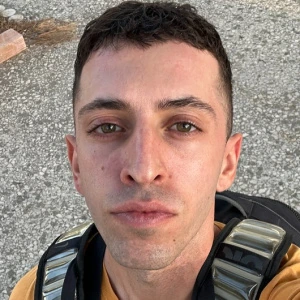 Θάμπετ Ανδρέας - Καθηγητής Φυσικής στο instateacher.gr