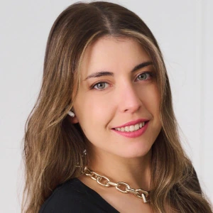 Σμυρλή Φαίη - Καθηγήτρια Digital Marketing στο instateacher.gr