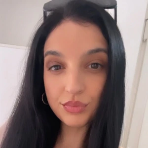 Κατσουρού Παρασκευή - Καθηγήτρια Δημοτικού στο instateacher.gr