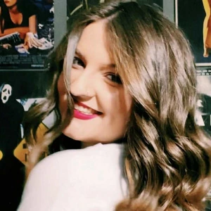 Γιαννουλή Κωνσταντίνα Γεωργία - Καθηγήτρια Γαλλικών στο instateacher.gr