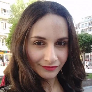 Αλσού Σάρα - Καθηγήτρια Μαθηματικών στο instateacher.gr