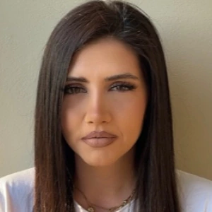 Μανωλοπούλου Κυριακή - Καθηγήτρια Γαλλικών στο instateacher.gr