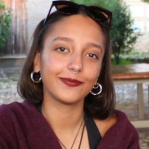 Χαλίφα Αμίνα - Καθηγήτρια Μαθηματικών στο instateacher.gr