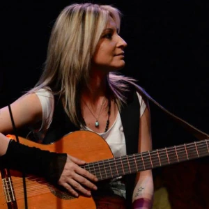 Λουκάτου Εύα - Δασκάλα Φωνητικής στο instateacher.gr