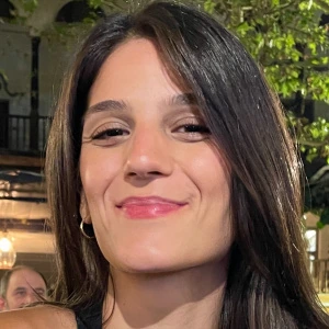 Ασαρίδου Κωνσταντίνα - Καθηγήτρια Αγγλικών στο instateacher.gr